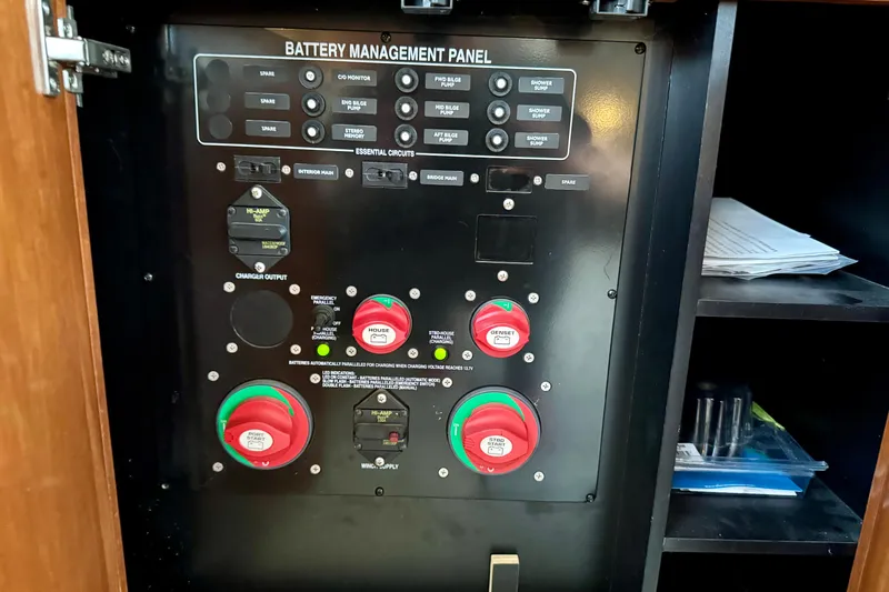 Shake N' Bake Yacht Photos Pics Battery management panel on a 2006 Meridian Motoryacht, featuring essential circuit controls.