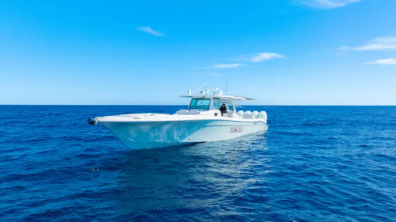 Sicario Yacht Photos Pics 