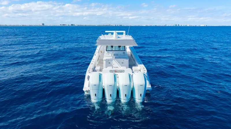 Sicario Yacht Photos Pics 