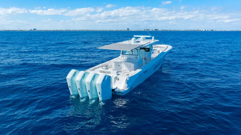 Sicario Yacht Photos Pics 