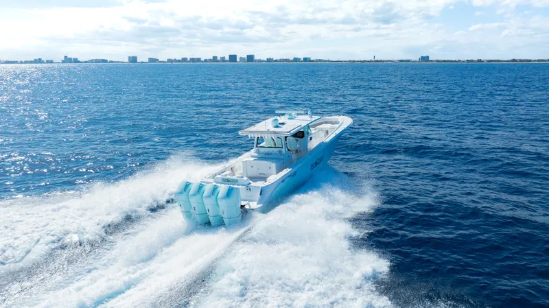 Sicario Yacht Photos Pics 