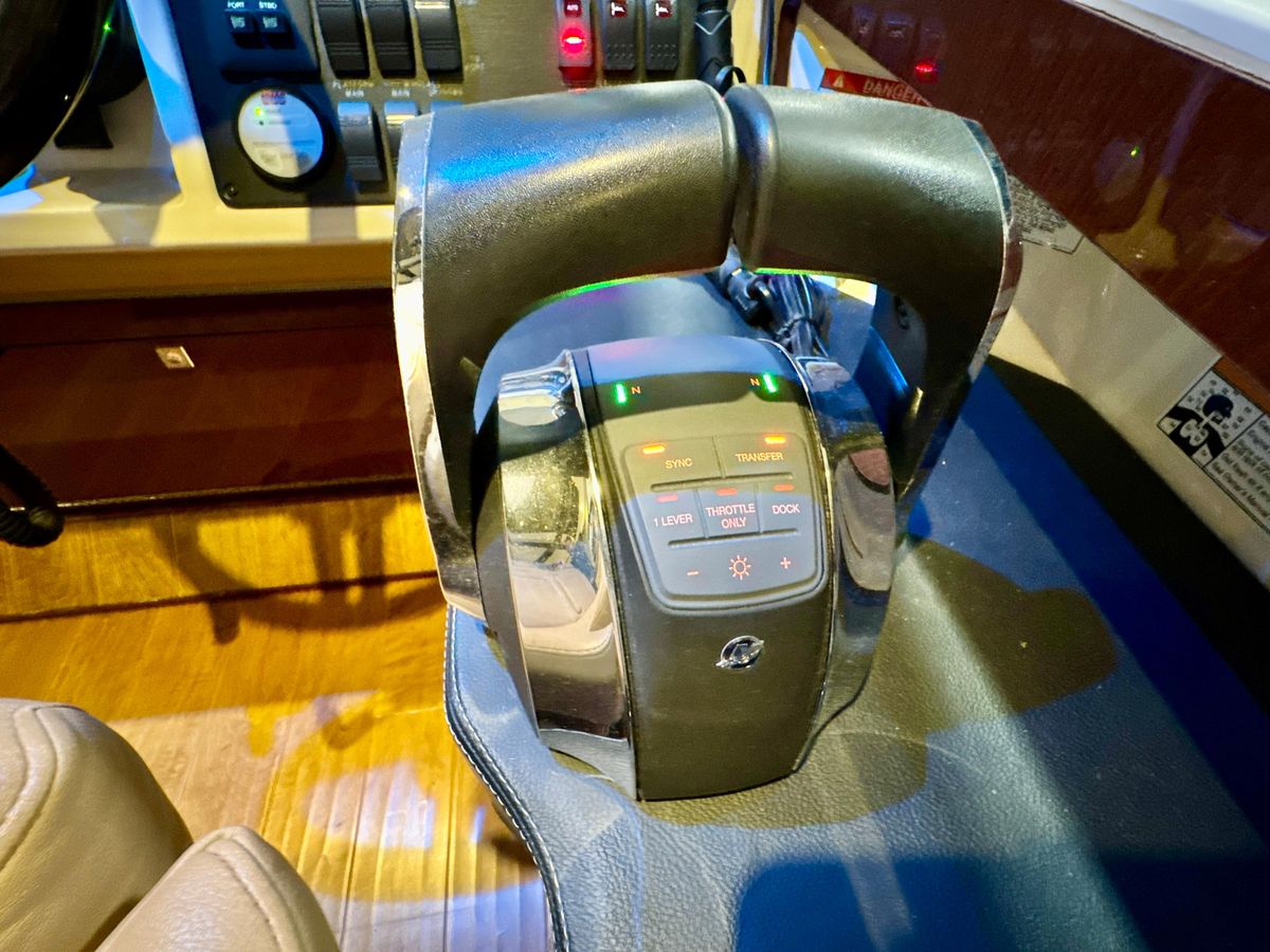 2014 Sea Ray 51 