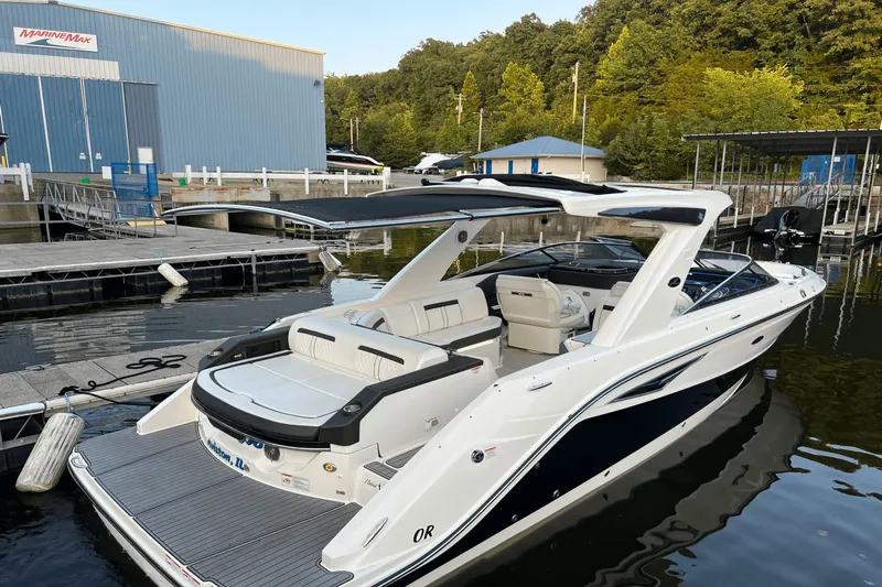 2018 Sea Ray 310 Slx Yacht Photos Pics 