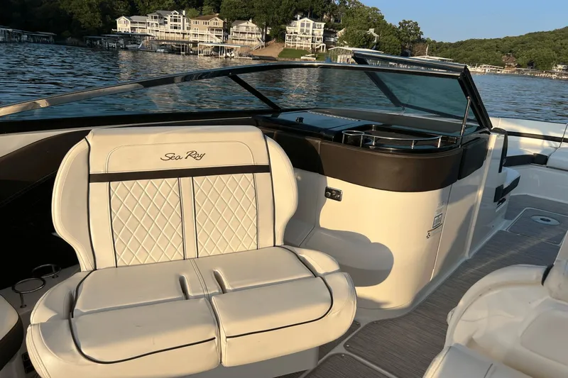 2018 Sea Ray 310 Slx Yacht Photos Pics 