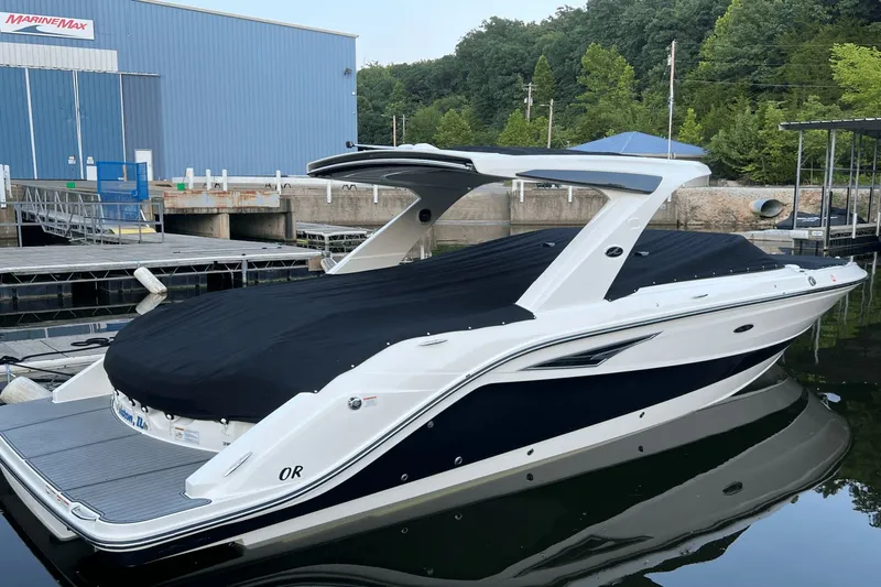 2018 Sea Ray 310 Slx Yacht Photos Pics 