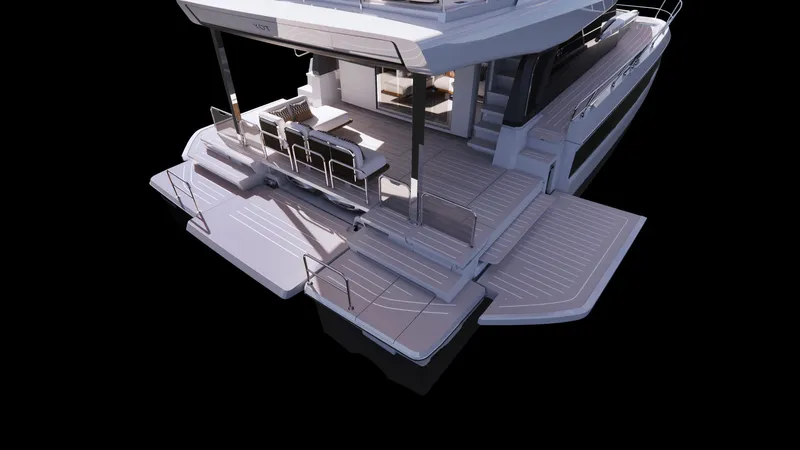 Clinique Bateau Yacht Photos Pics Luxury YOT 53 yacht, 2025 model, featuring spacious deck and modern design.