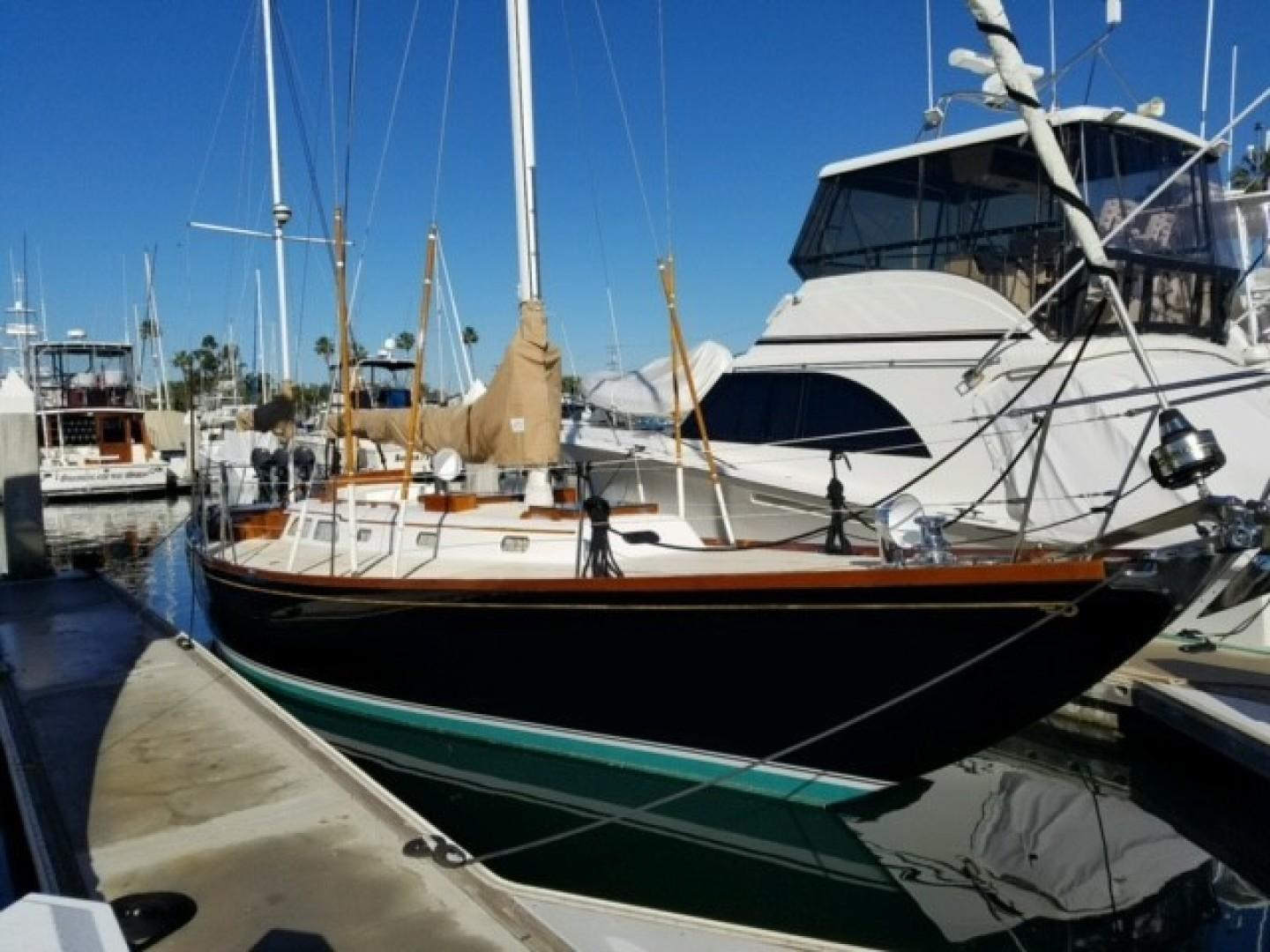 hinckley 40 sailboat