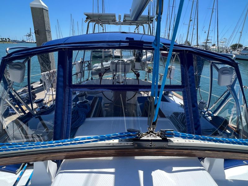 1993 Tayana 52