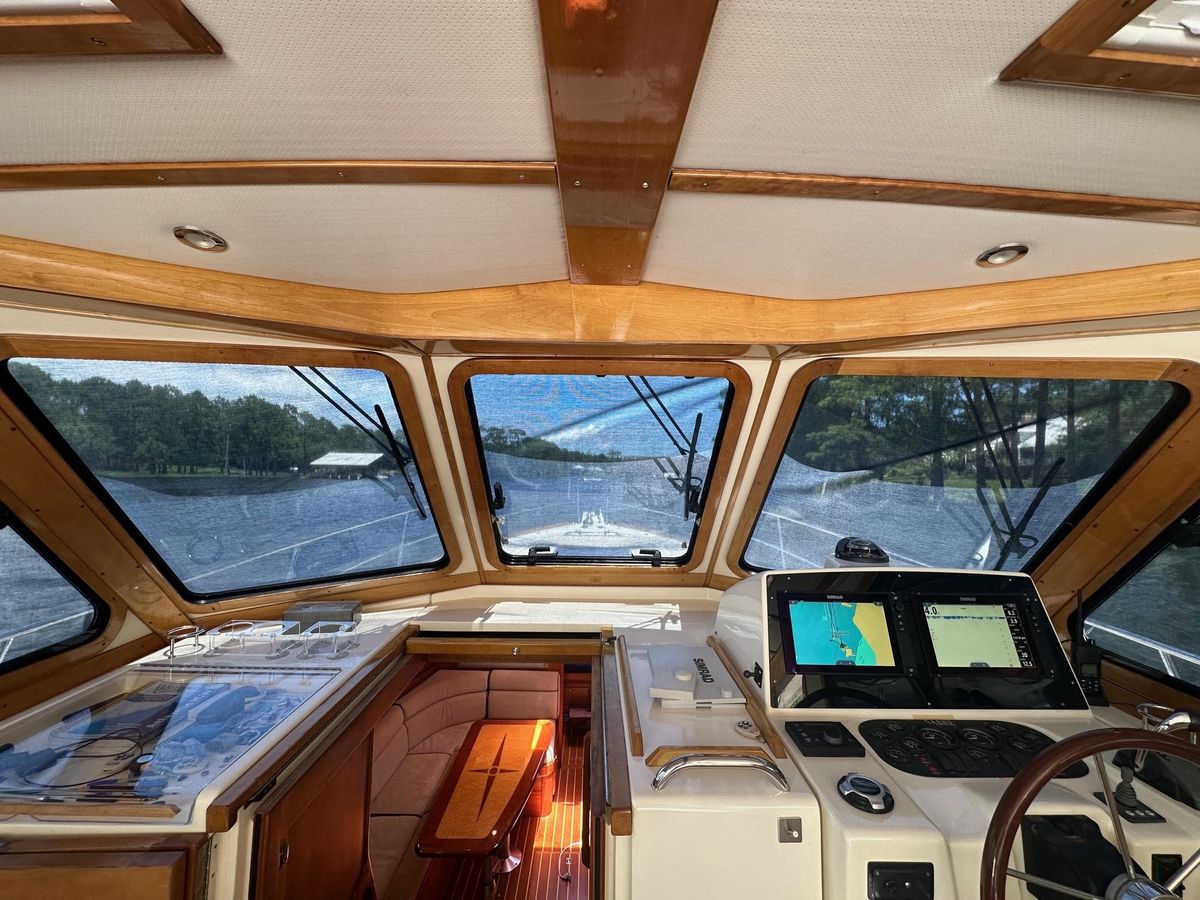 2005 Sabre 42 