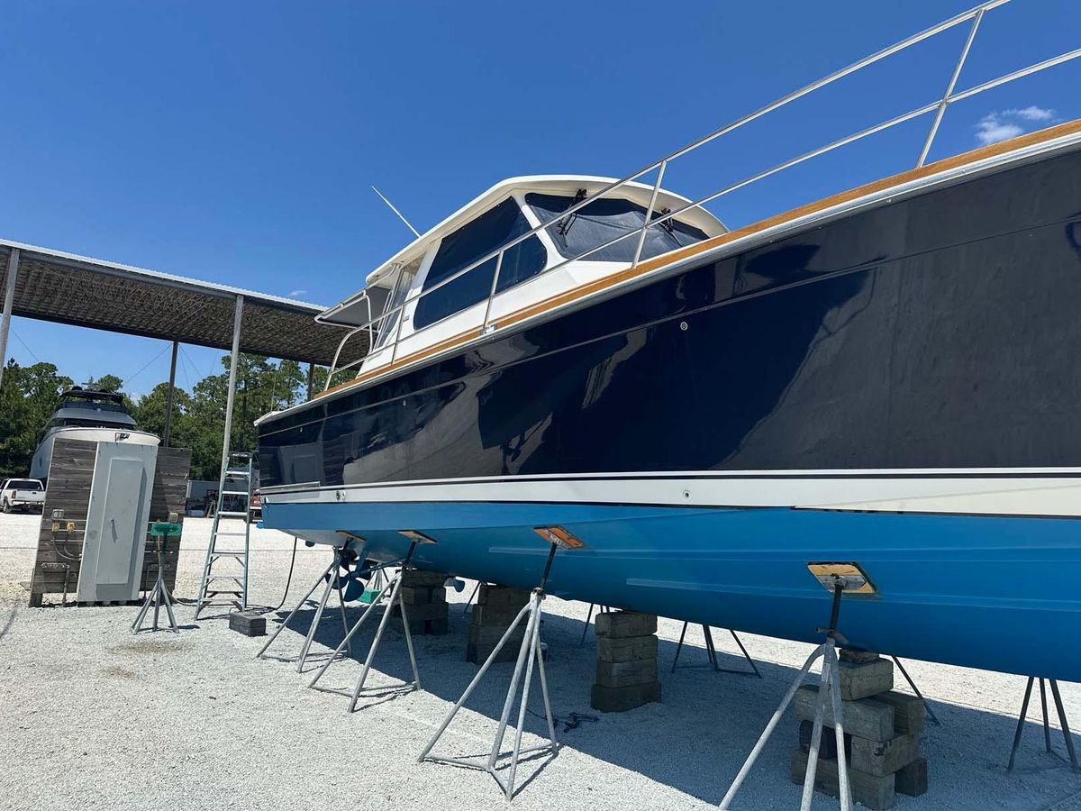 2005 Sabre 42 