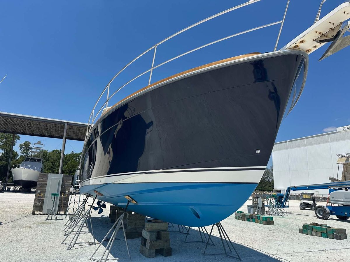 2005 Sabre 42 
