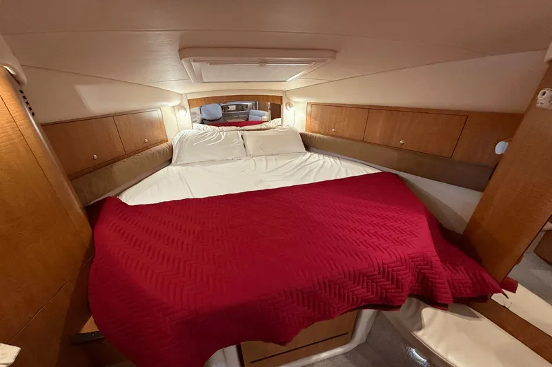 Choppy Waters Yacht Photos Pics 