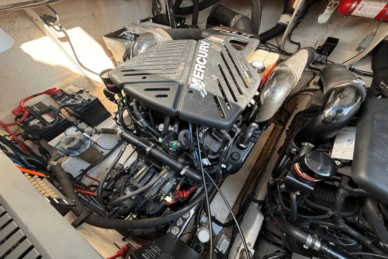 Choppy Waters Yacht Photos Pics 