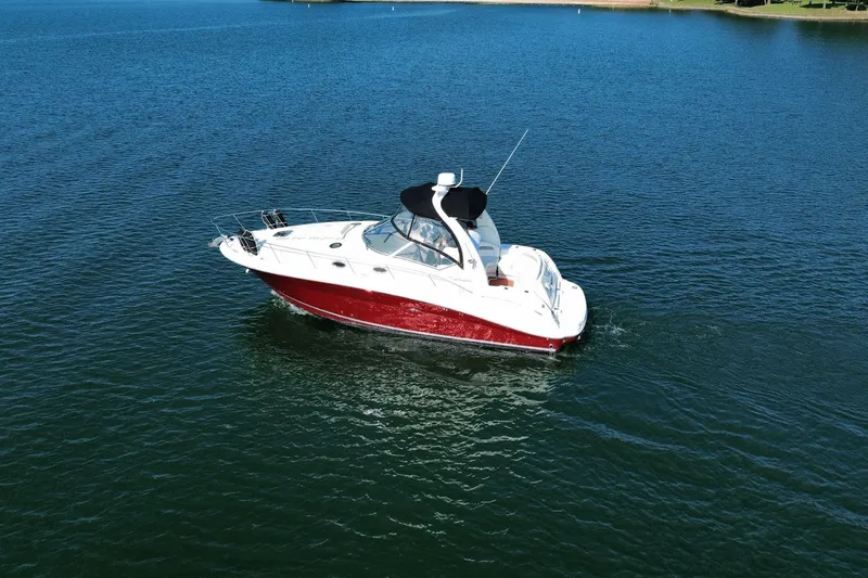 Choppy Waters Yacht Photos Pics 