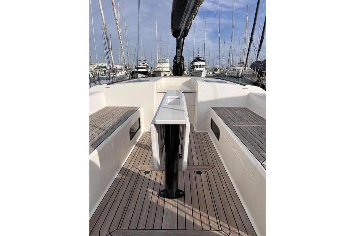 2016 Ice Yachts 61 