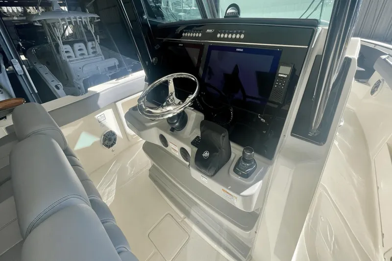 Miami Sound Machine Yacht Photos Pics 