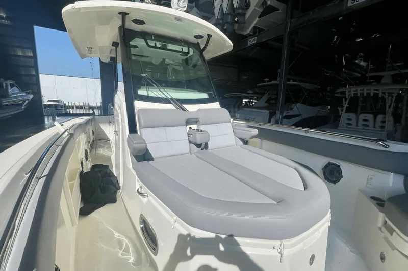 Miami Sound Machine Yacht Photos Pics 