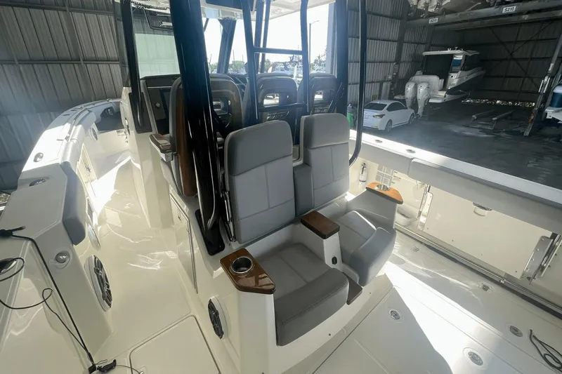 Miami Sound Machine Yacht Photos Pics 