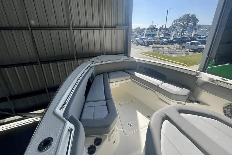 Miami Sound Machine Yacht Photos Pics 