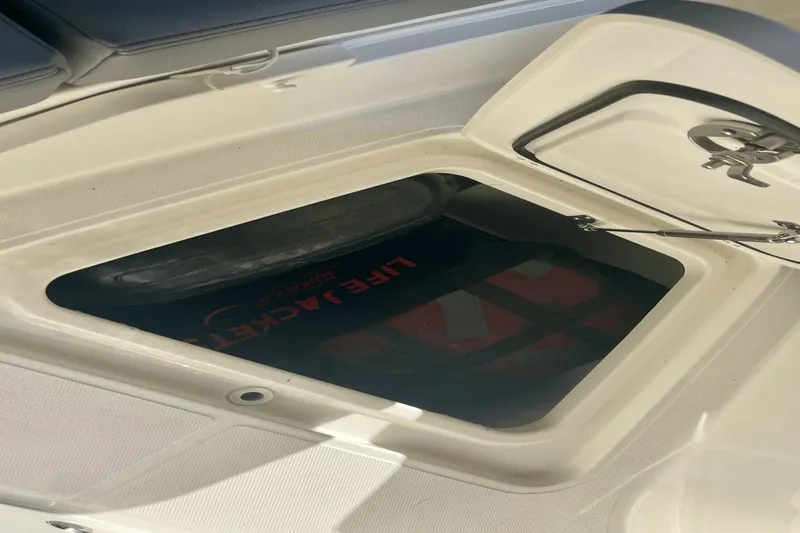 Miami Sound Machine Yacht Photos Pics 