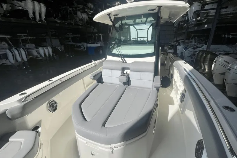 Miami Sound Machine Yacht Photos Pics 