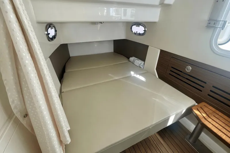 Miami Sound Machine Yacht Photos Pics 