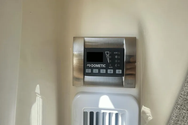 Miami Sound Machine Yacht Photos Pics 