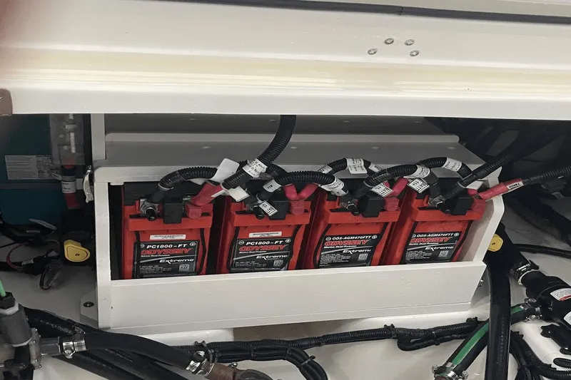 Miami Sound Machine Yacht Photos Pics 