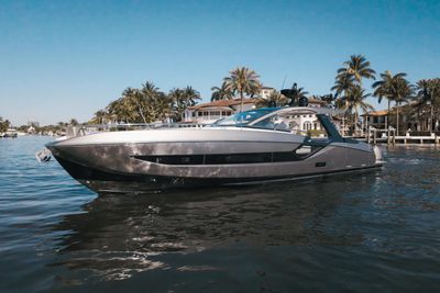 Yacht