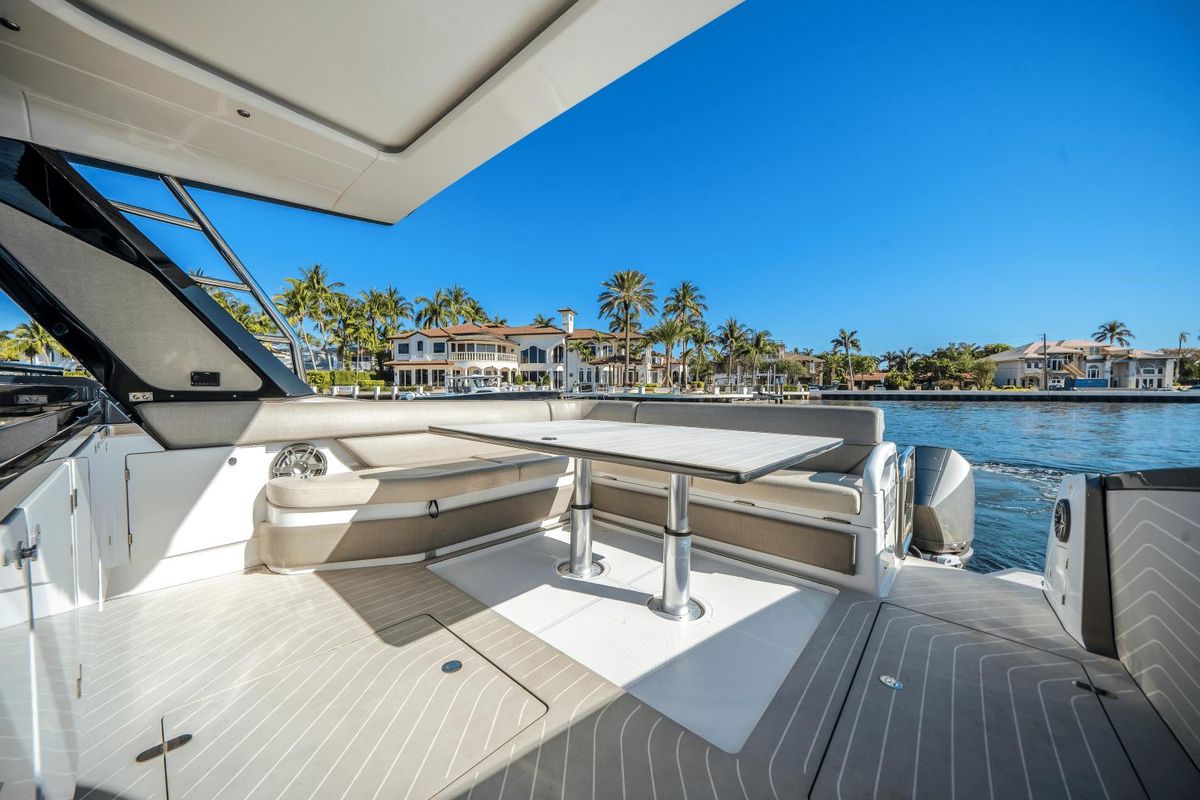 2021 Azimut 47 