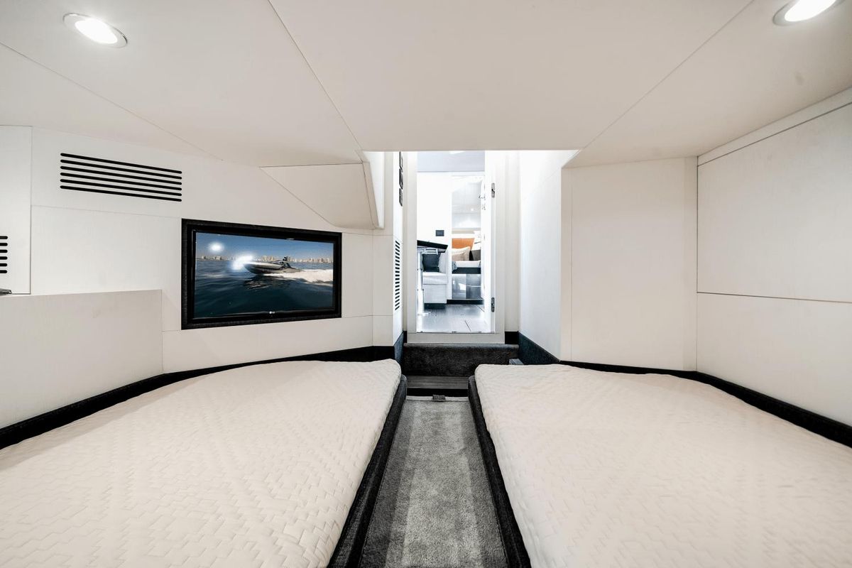 2021 Azimut 47 