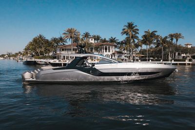 Yacht