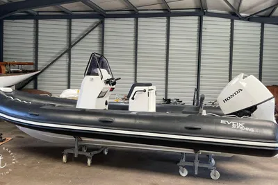 2024 Evok Marine 21 FISHING
