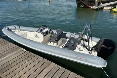 2004 Revenger 715