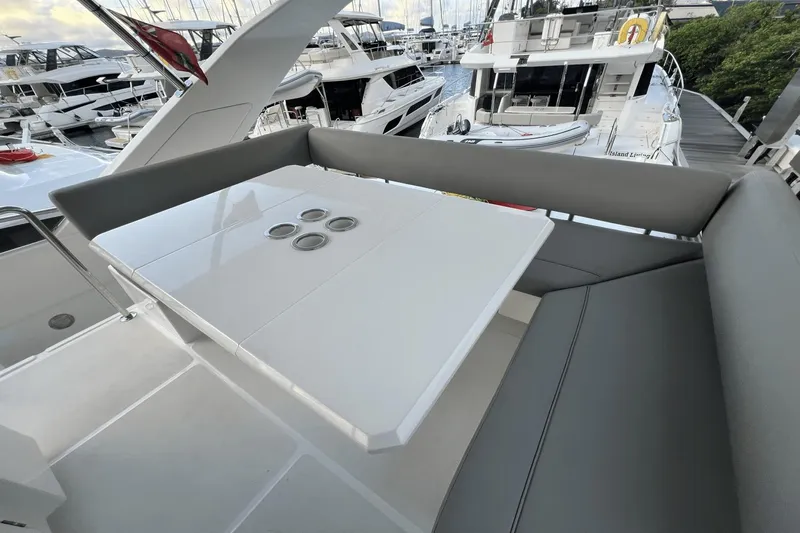 Unobstructed Views Yacht Photos Pics 