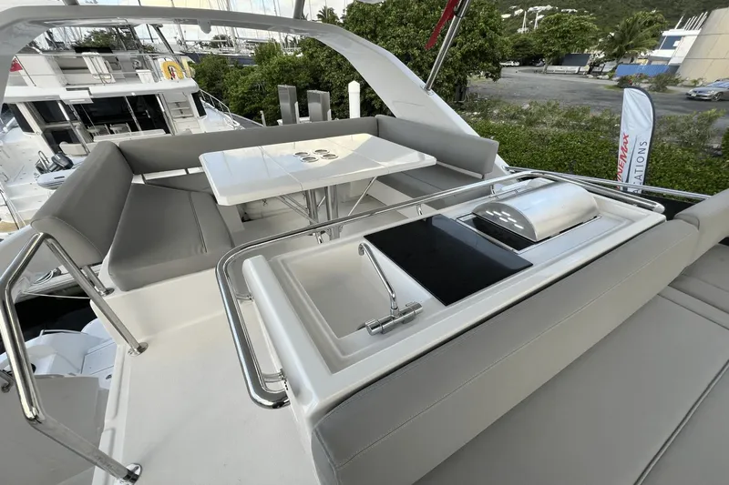 Unobstructed Views Yacht Photos Pics 