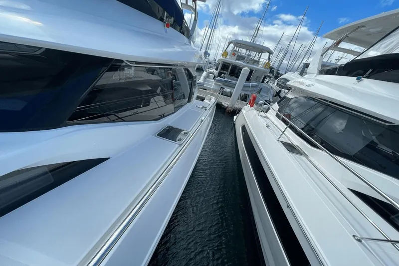  Yacht Photos Pics 