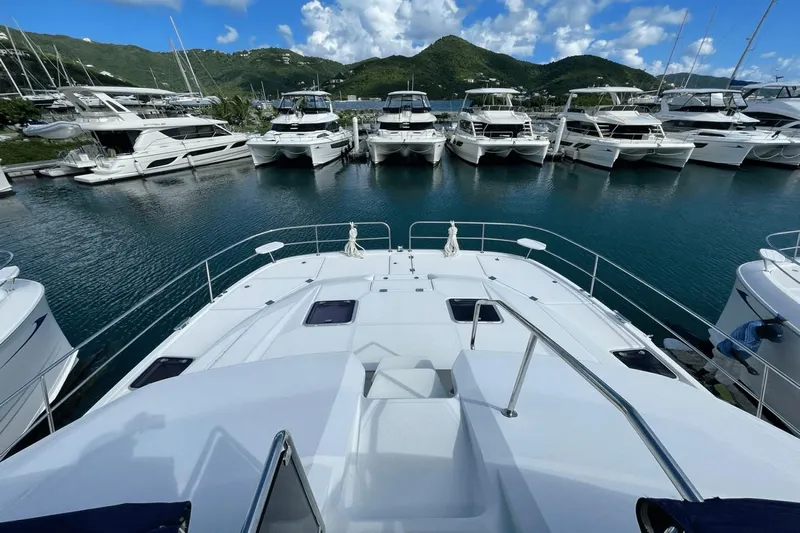 Unobstructed Views Yacht Photos Pics 