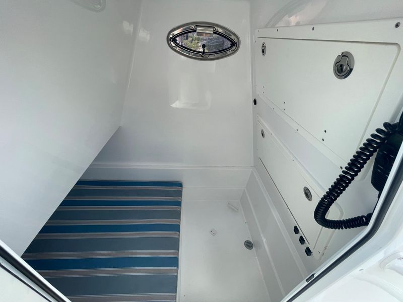 2018 Gulf Stream Yachts 34 CC