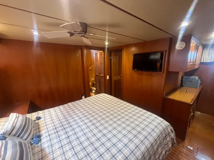 September Song Yacht Photos Pics 