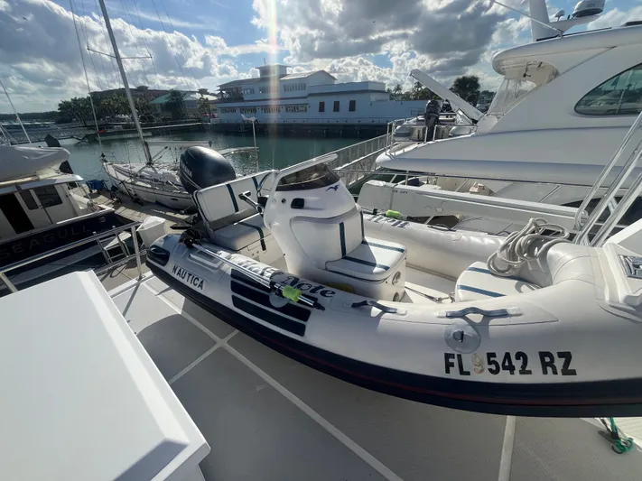 September Song Yacht Photos Pics 