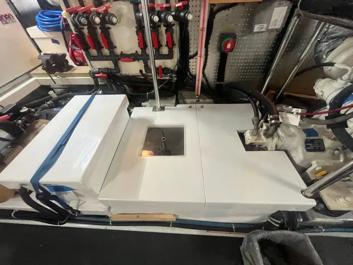 September Song Yacht Photos Pics 