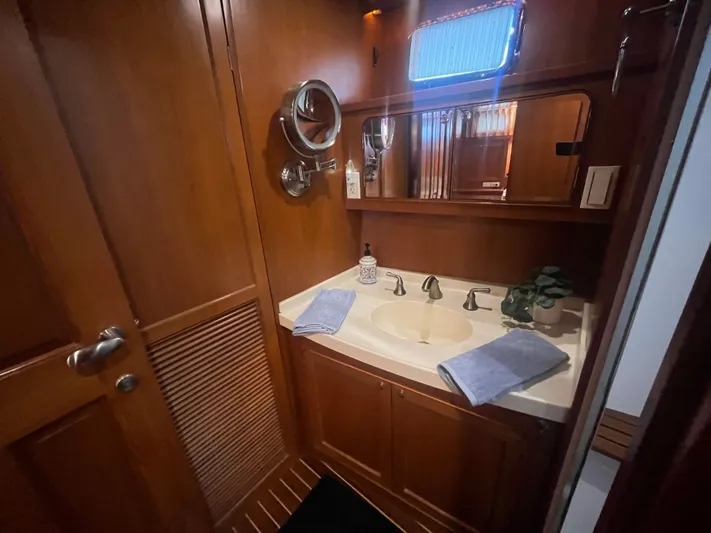 September Song Yacht Photos Pics 