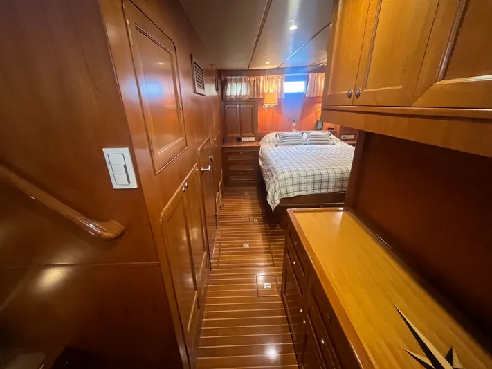 September Song Yacht Photos Pics 