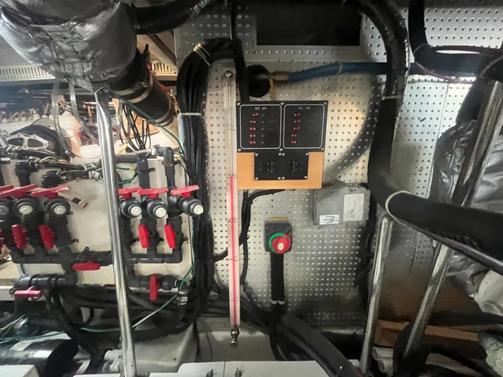 September Song Yacht Photos Pics 