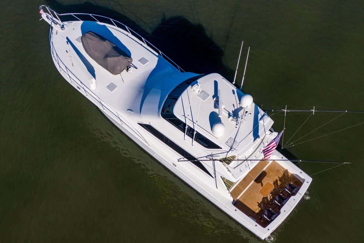 2002 Viking 65 
