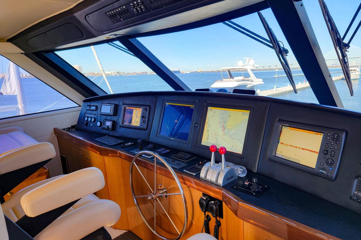 2002 Viking 65 
