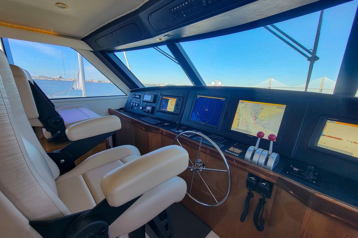 2002 Viking 65 