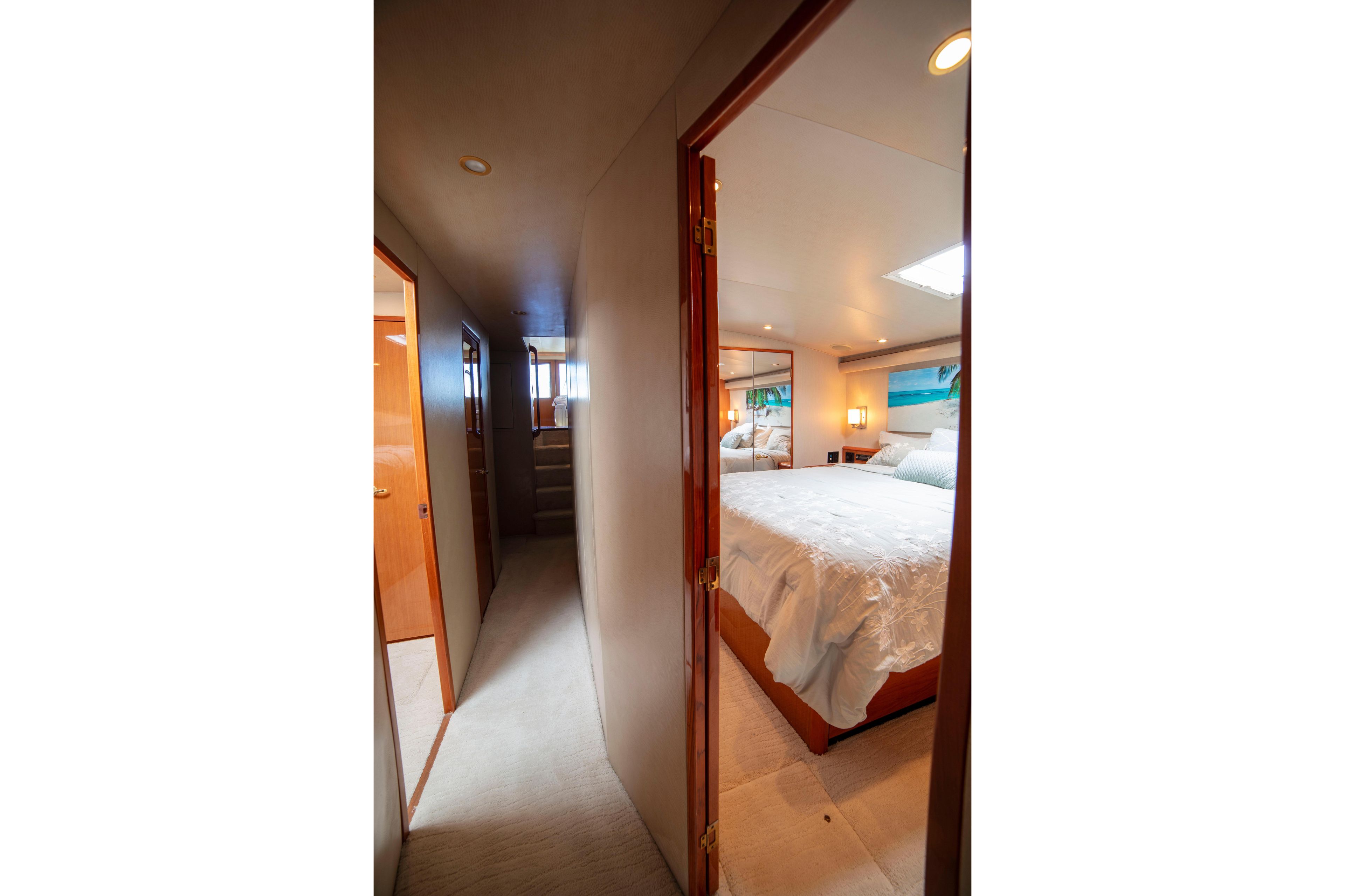 2002 Viking 65 