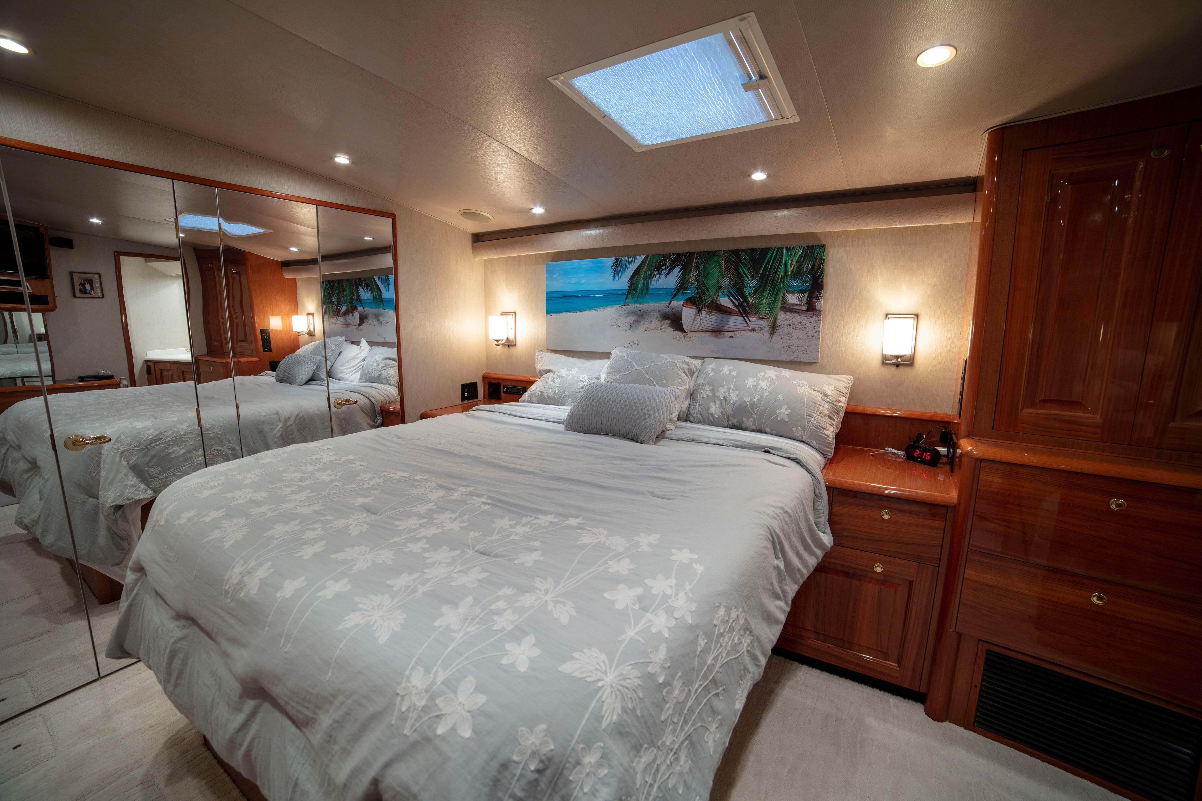 2002 Viking 65 